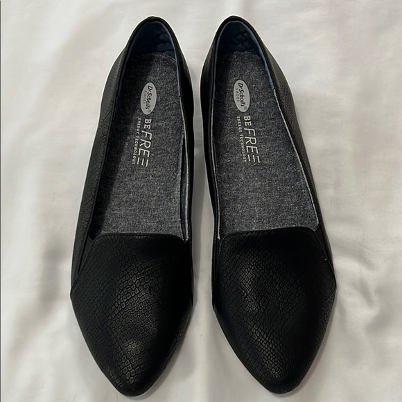 NWOB Dr. Scholl’s Black Snake Pointed Toe Flats - Picture 1 of 5